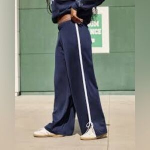 GILLY HICKS Active Side Bow Baggy Pants Navy with White Size L
